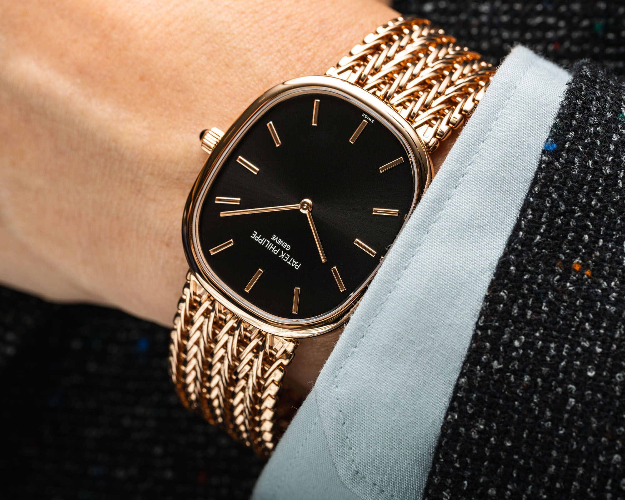 The Best Patek Philippe Golden Ellipse 5738 Replica: A golden ratio aesthetic spanning half a century